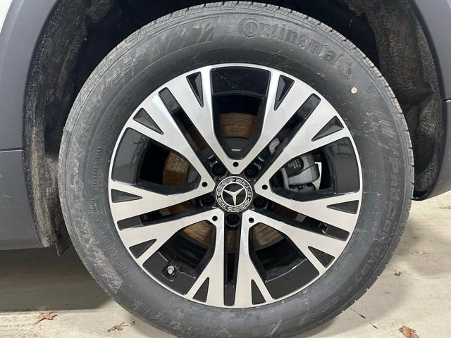 New 2026  Mercedes-Benz GLB 250 image 21