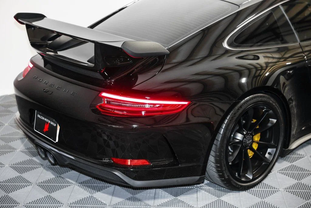 Used 2018 Black Porsche GT3 image 7