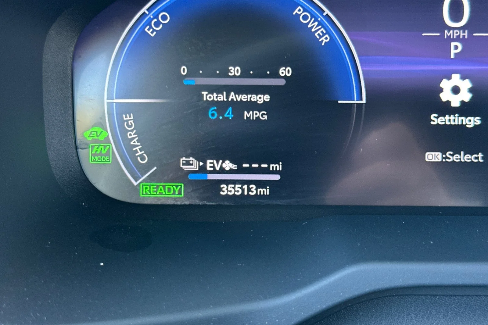 2024 Toyota RAV4 XSE - Photo 31