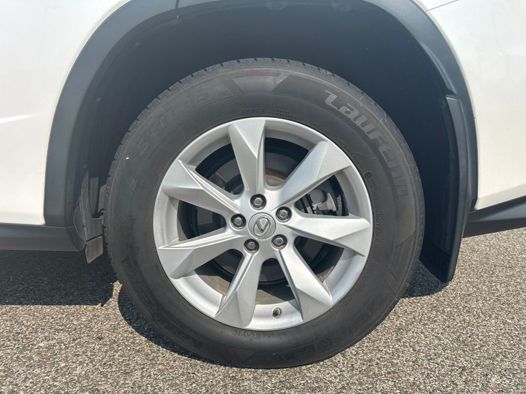 Used 2017 White Lexus 350 image 6