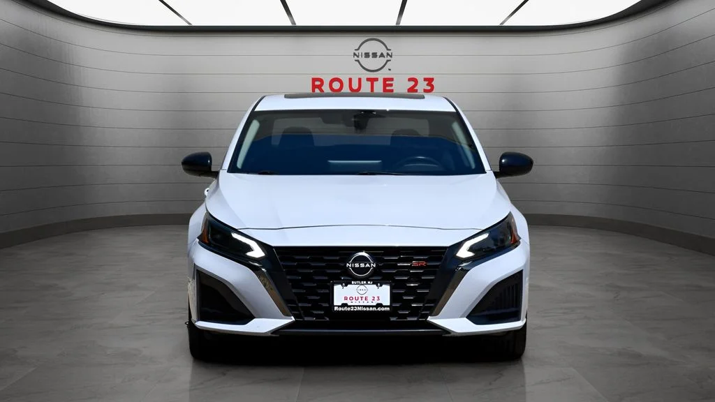 Certified Used 2024 Gray Nissan 2.5 SR image 3