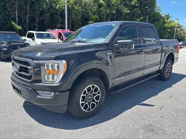 Used 2023 Black Metallic Ford XLT image 32