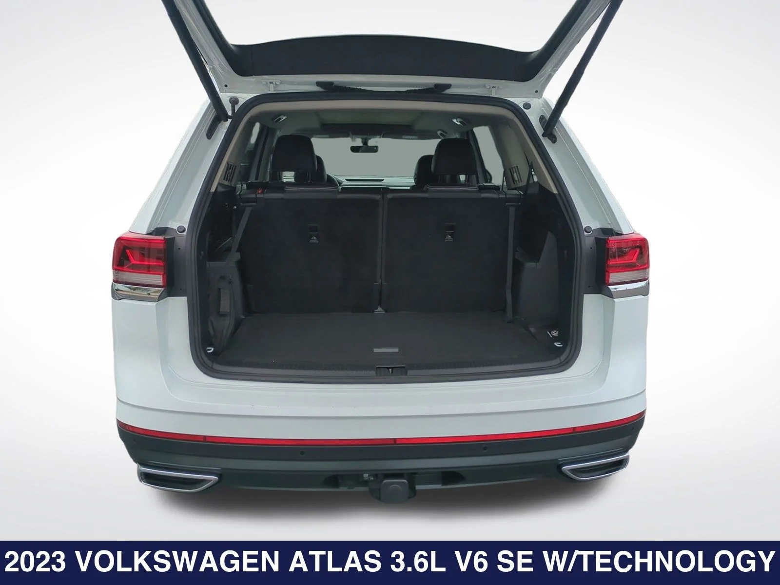 Used 2023 White Volkswagen 3.6L V6 SE w/Technology image 23