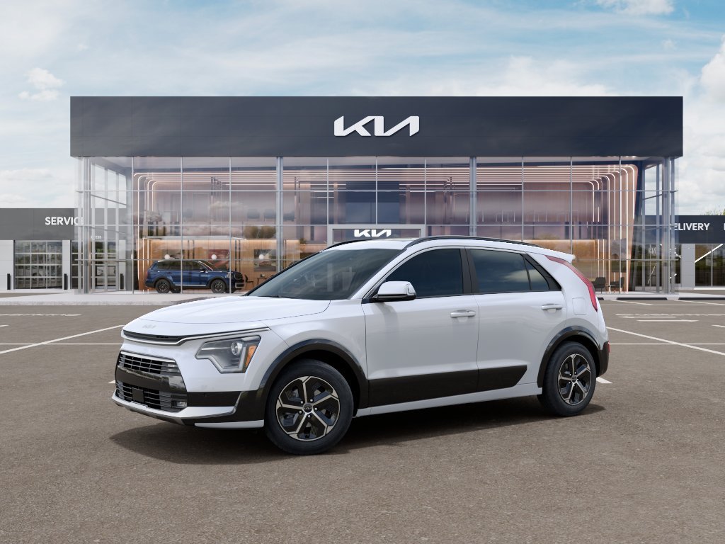 New 2026 Snow White Pearl Kia SX image 3