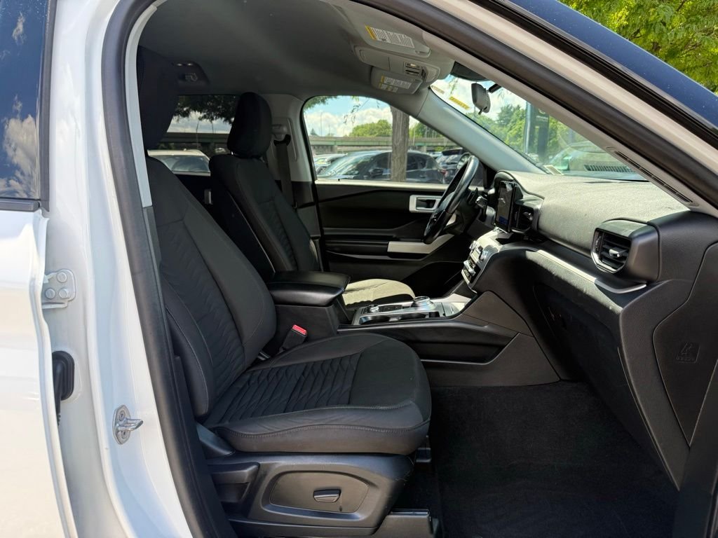 Used 2020 Oxford White Ford XLT image 30