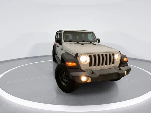 Used 2020 White Jeep Unlimited Sport S image 4