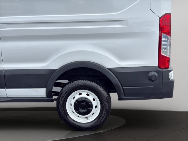 Used 2024 White Ford  image 22
