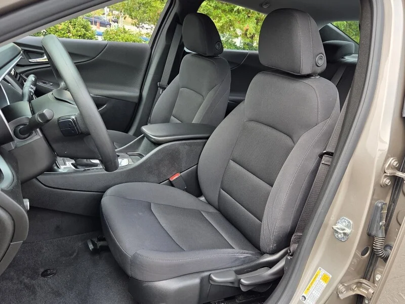 Used 2022 Mineral Gray Metallic CHEVROLET LS image 7