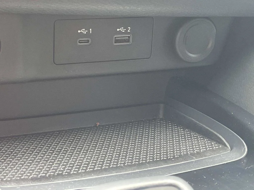 Used 2021 Gray Nissan SV image 20