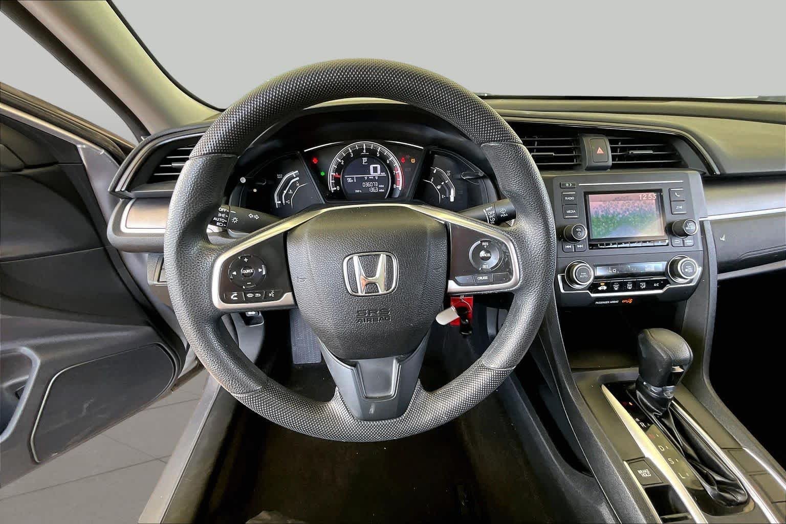 Used 2016 Lunar Silver Metallic Honda LX image 6