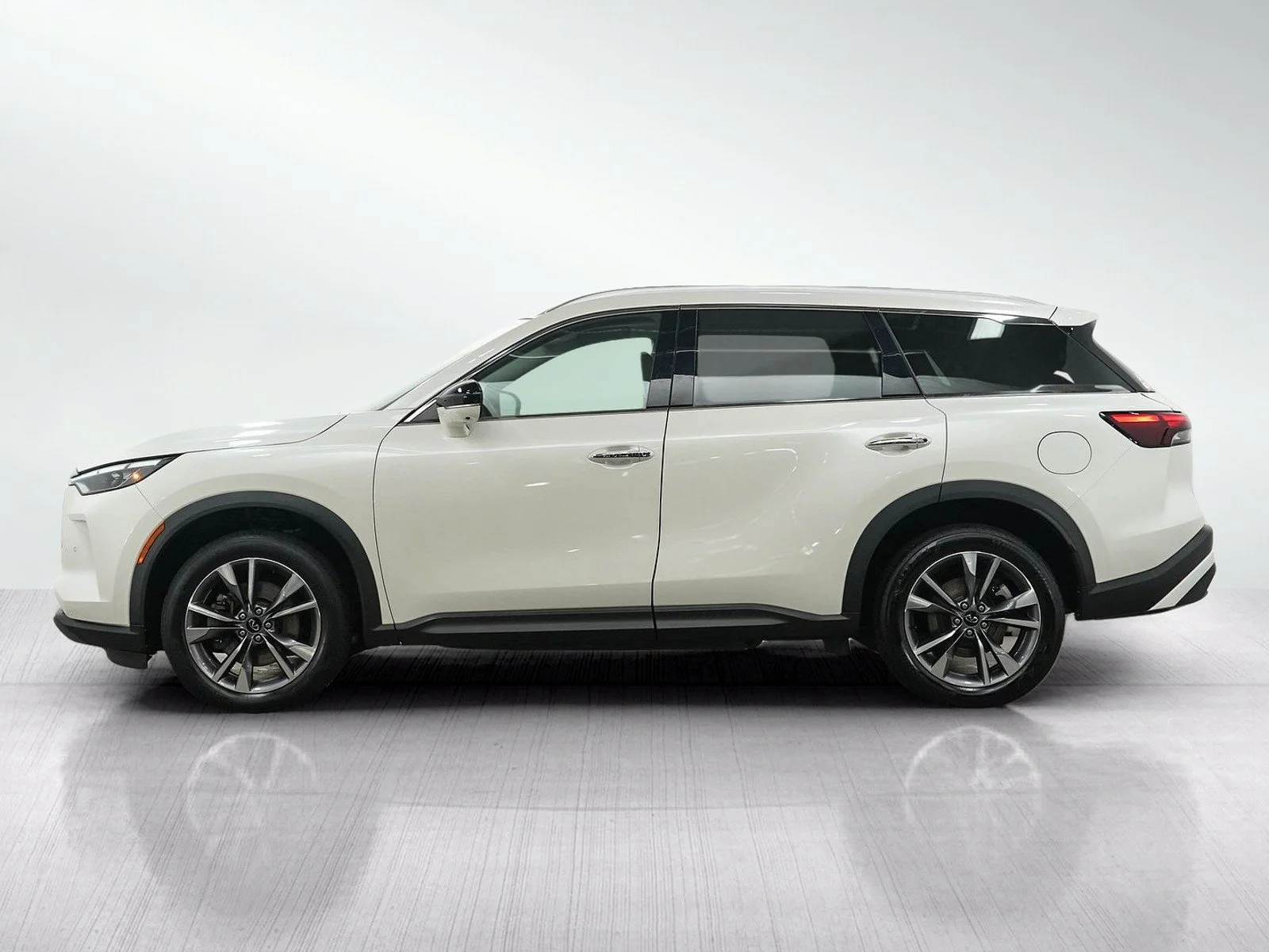 Used 2024 INFINITI QX60 LUXE with VIN 5N1DL1FS8RC331486 for sale in Bloomington, Minnesota