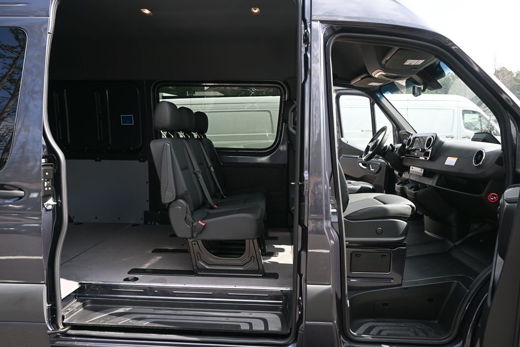 New 2026 Tenorite Gray Metallic Mercedes-Benz Crew 170 WB image 23