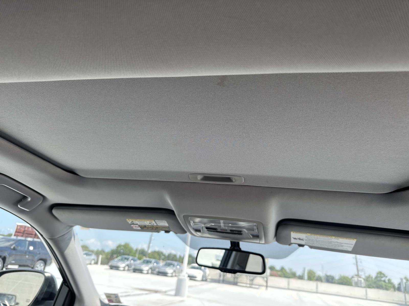 Used 2015 Predawn Gray Mica Toyota XLE image 10