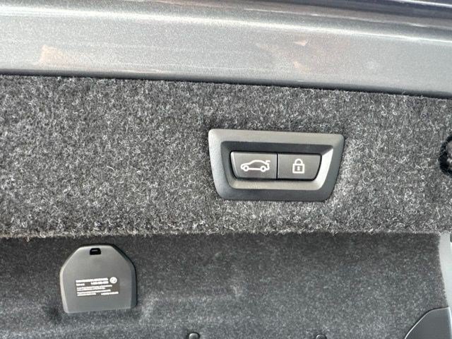 Used 2023 Skyscraper Gray Metallic BMW 540i image 16