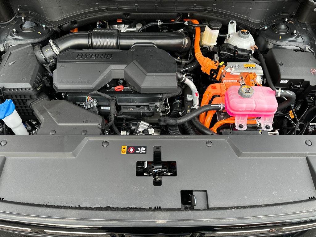 2026 Hyundai Santa Fe Limited - Photo 16