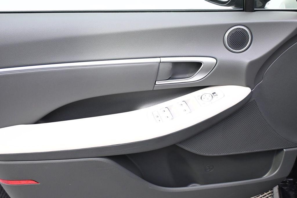 New 2026 Carbon Blue Hyundai SEL image 22