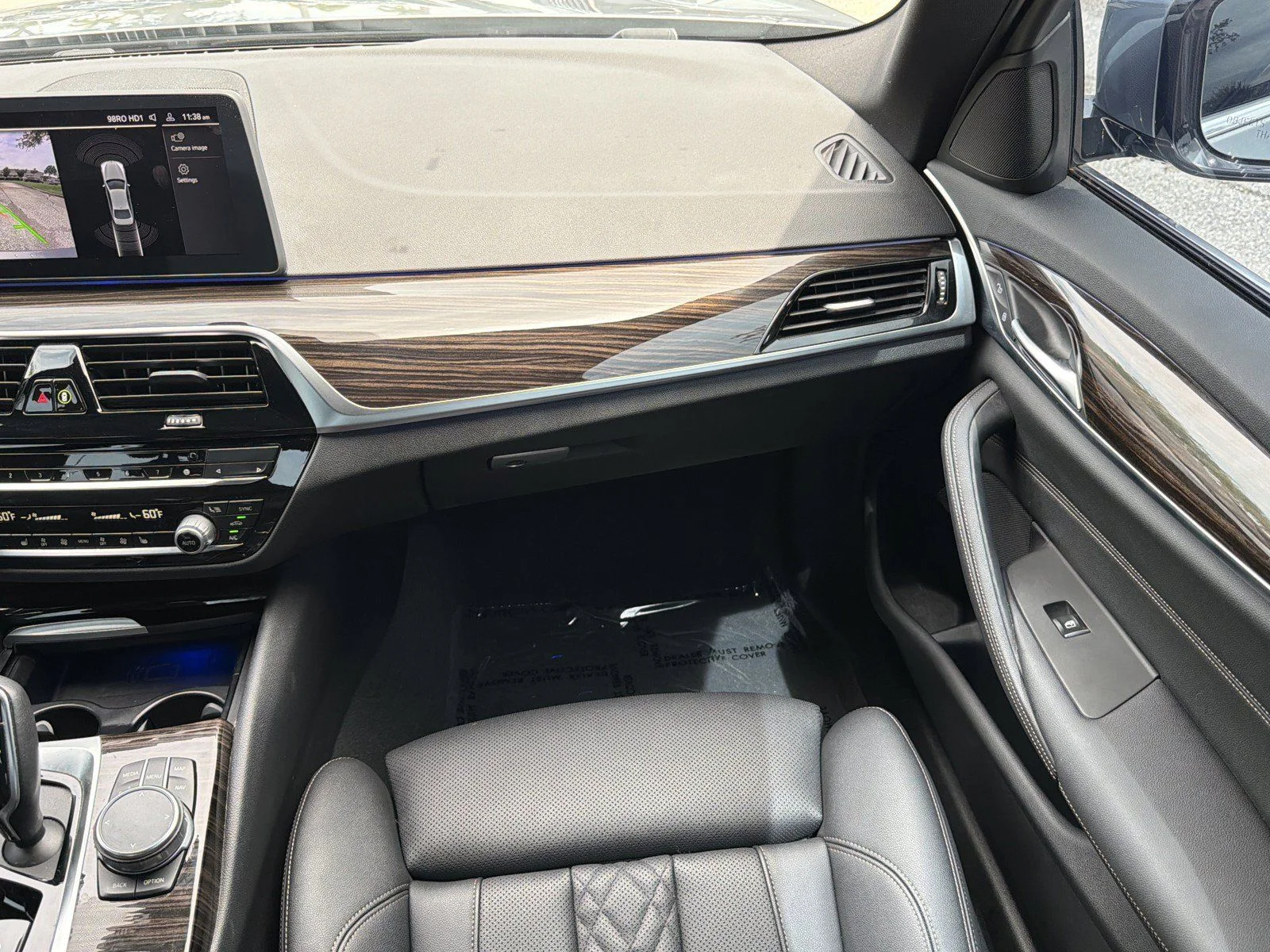 Used 2023 Skyscraper Grey Metallic BMW 540i image 17