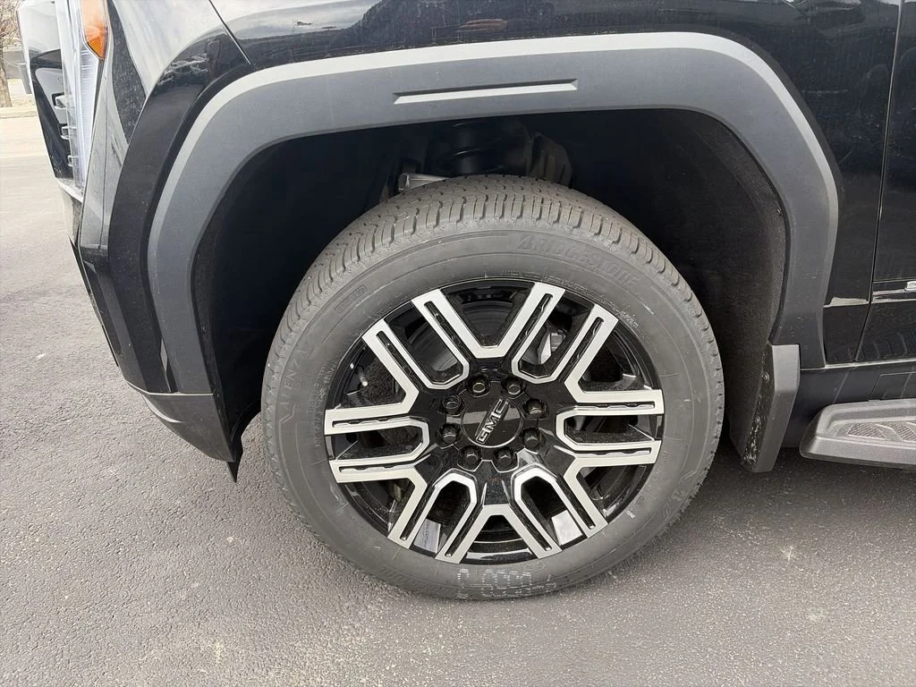 New 2026 Onyx Black GMC Elevation Standard Range image 16