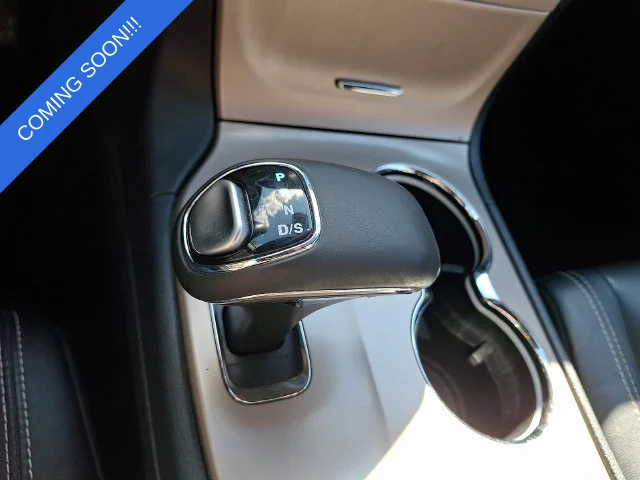 Used 2015 Black Jeep Limited image 16