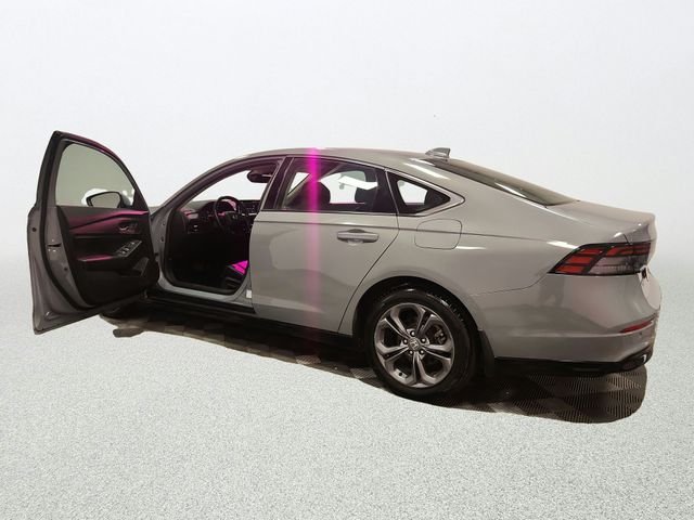 Used 2024 Gray Honda EX-L image 17