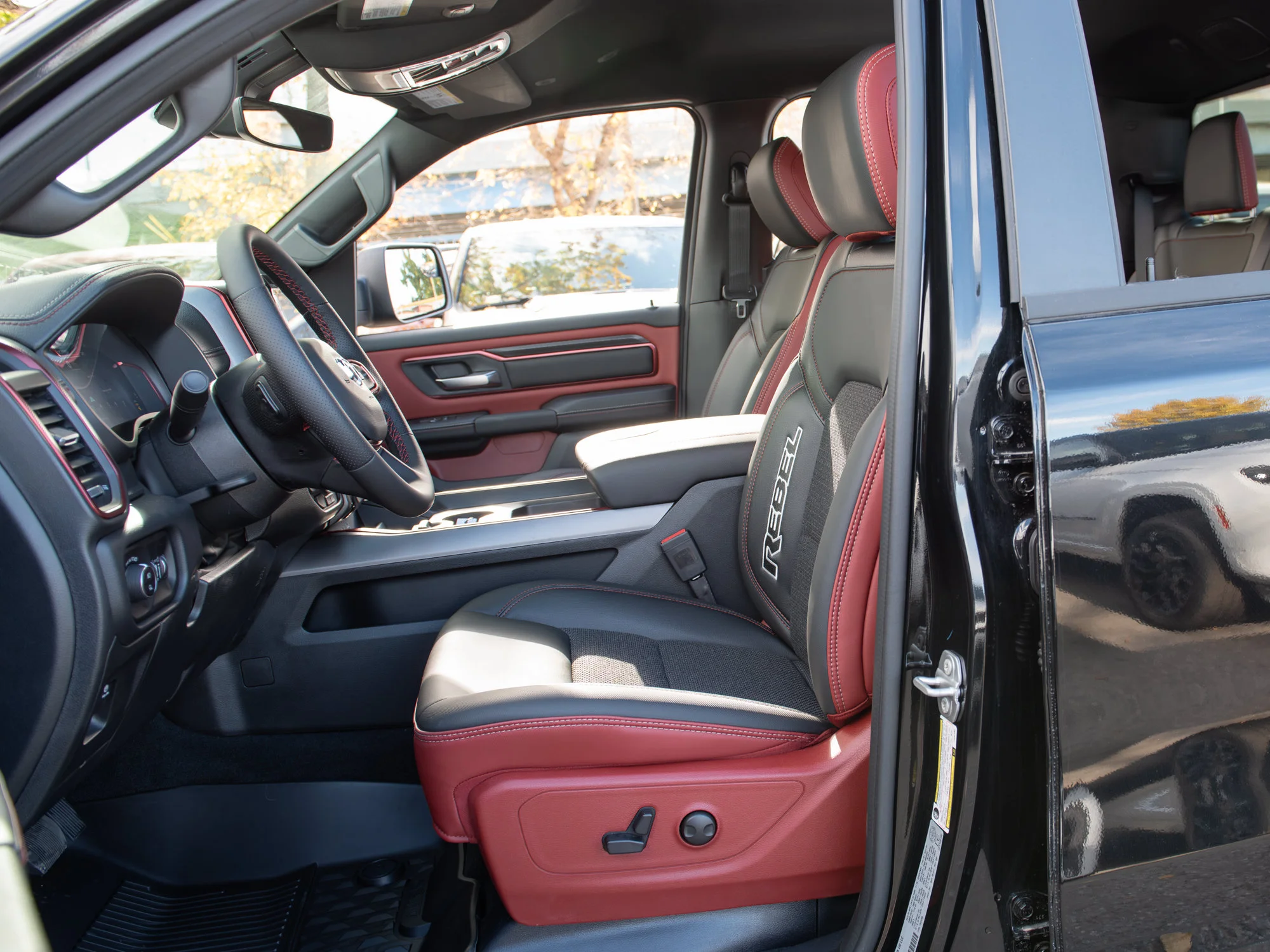 New 2026 Black RAM Rebel* Crew Cab 4x4, Heated Seats/Wheel, 33 Inch Tires, Nav, Alpine Audio image 21