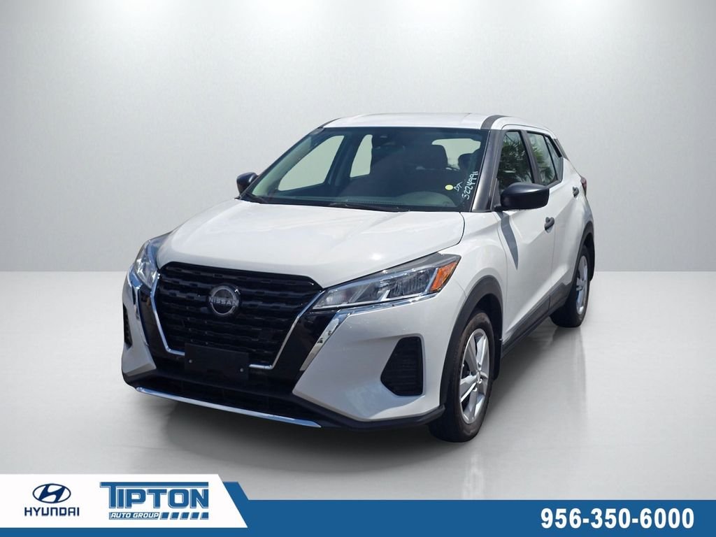 Used 2025 White Nissan S image 1