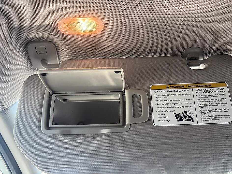 Used 2025 Everest White Pearl Nissan SV image 43
