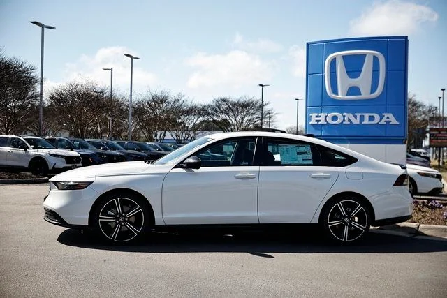 New 2026 Platinum White Honda Sport image 5
