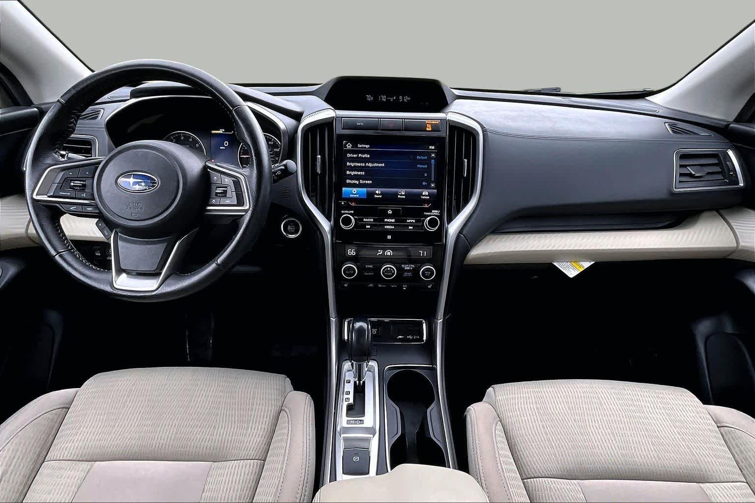 Used 2019 Crystal Black Silica Subaru Premium image 16