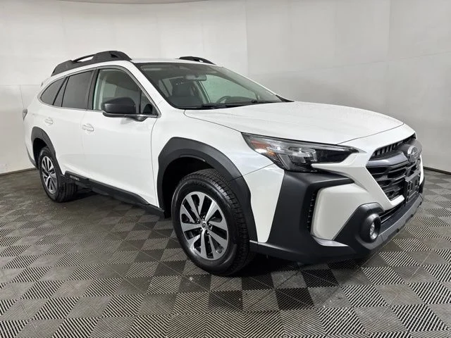 Used 2024 Crystal White Pearl Subaru 2.5i image 1