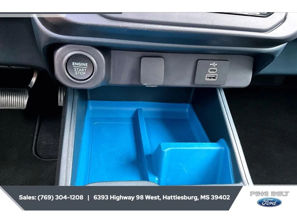 Used 2025 Carbonized Gray Metallic Ford XLT image 24