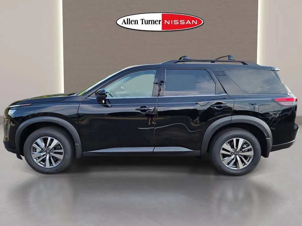 2026 Nissan Pathfinder SL - Photo 10