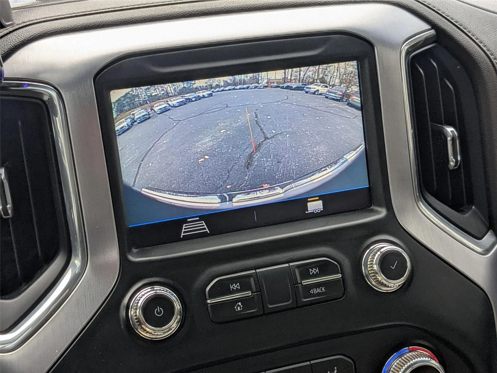 2021 GMC Sierra 1500 SLE - Photo 18