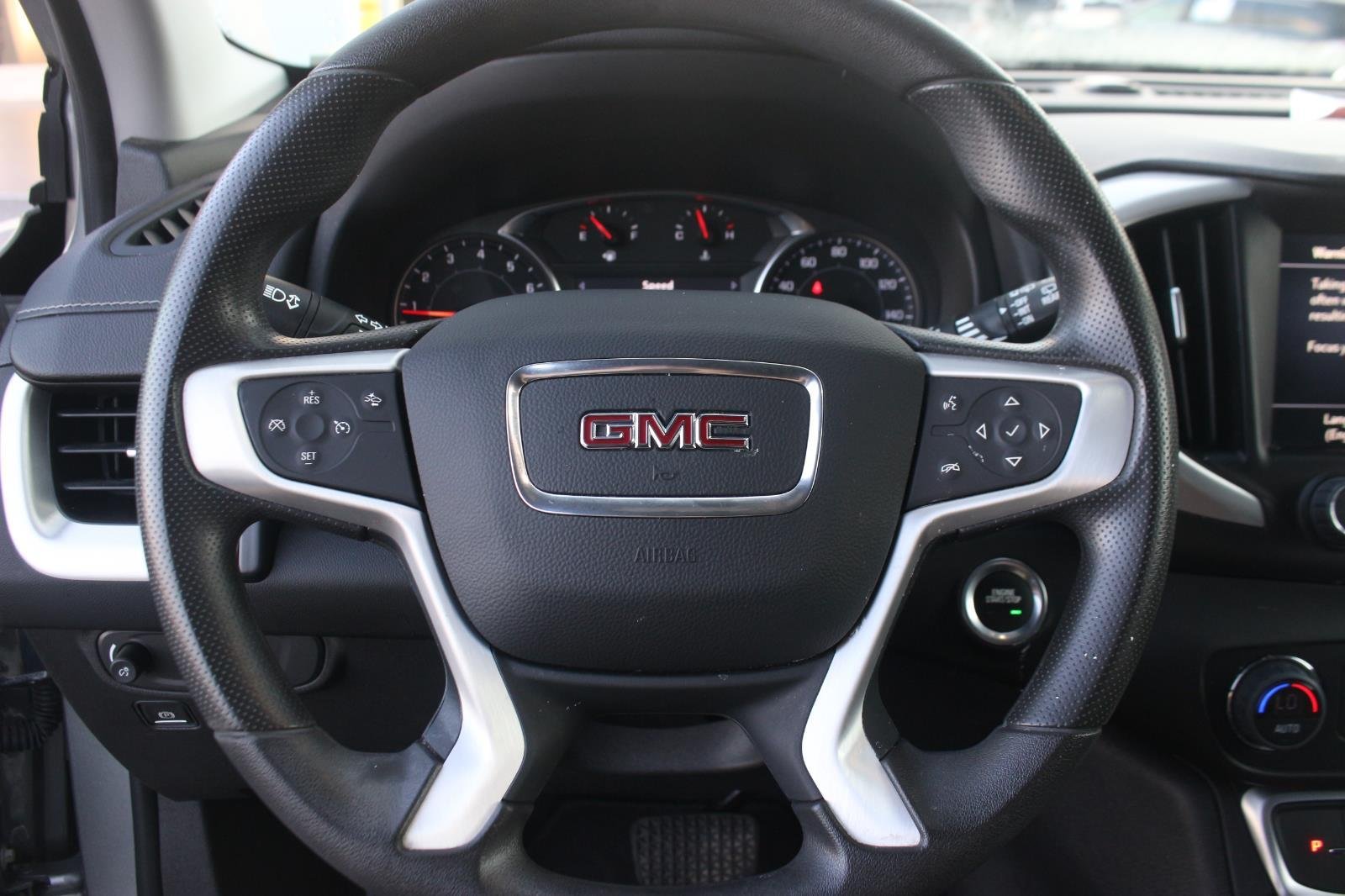 Used 2023 Sterling Metallic GMC SLE image 19