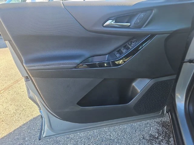 Used 2025 Sterling Gray Metallic Chevrolet LT image 10