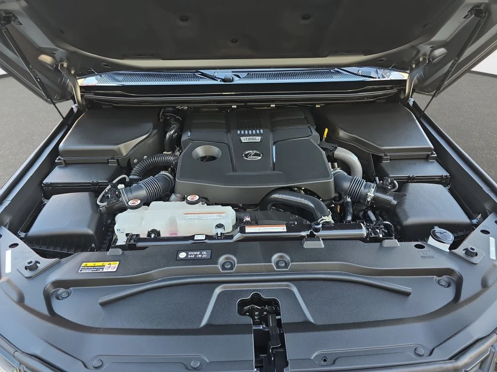 Certified Used 2024 ATOMIC SILVER Lexus 550 Premium+ image 32
