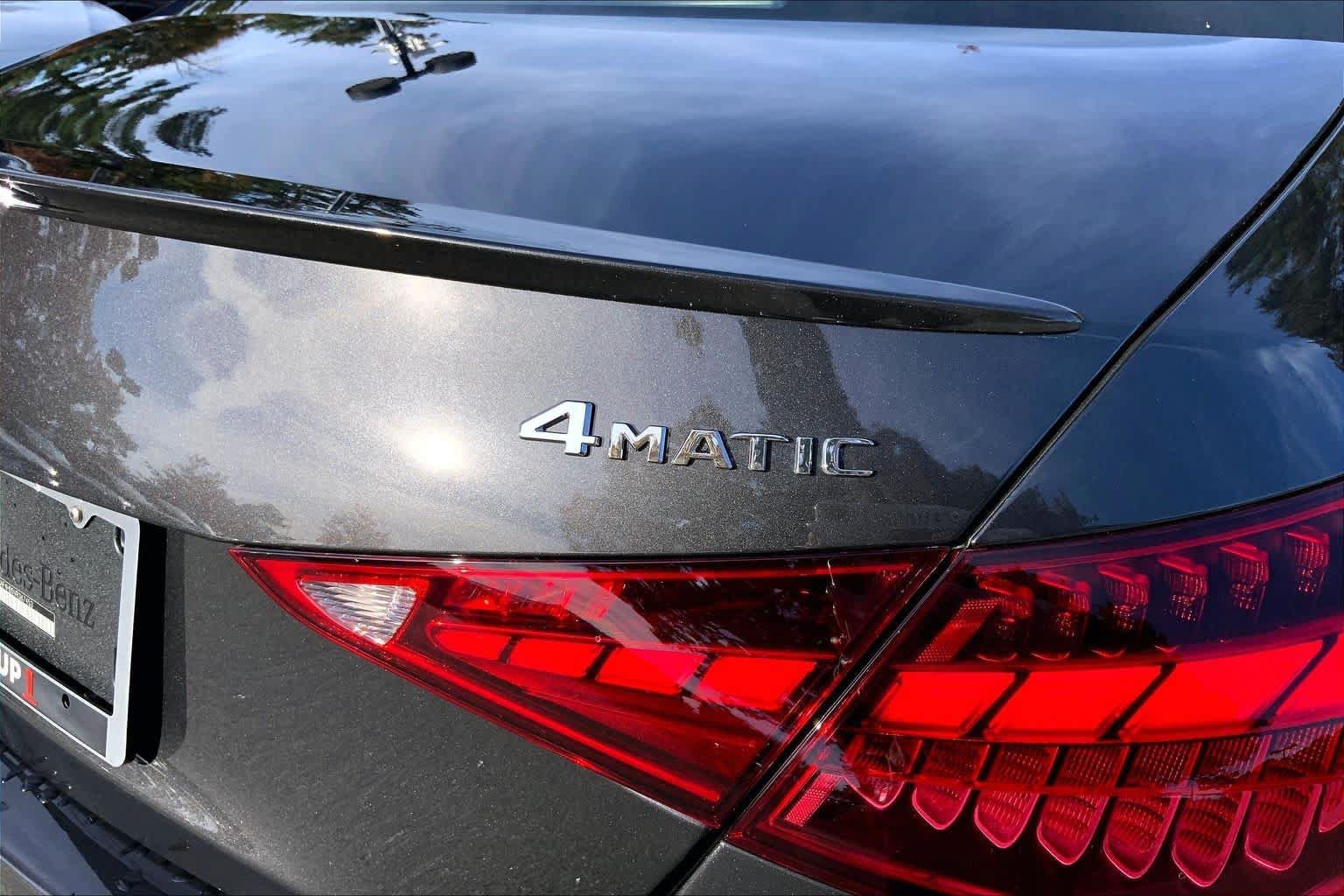New 2027 Graphite Grey Metallic Mercedes-Benz C 300 image 19