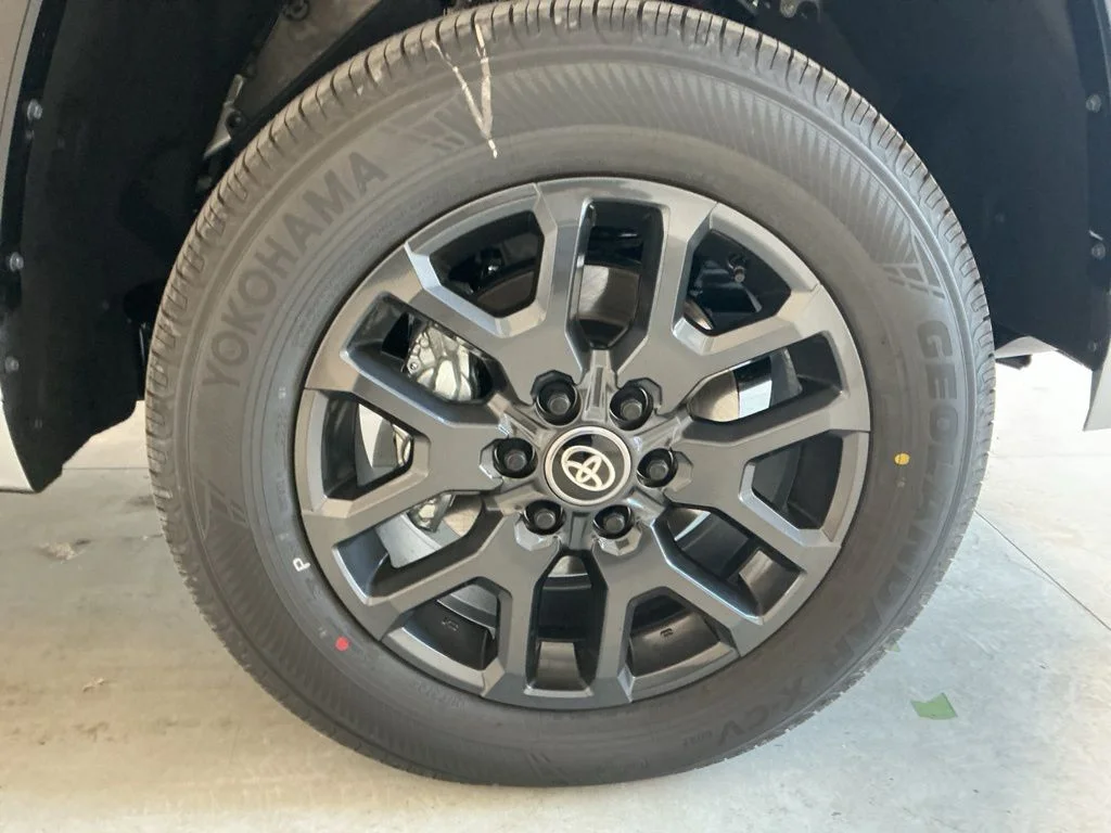 2026 Toyota Tundra Platinum - Photo 27