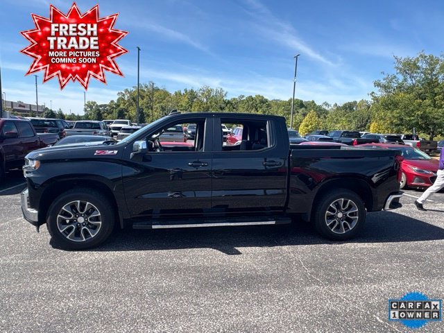 Used 2020 BLACK Chevrolet LT image 1