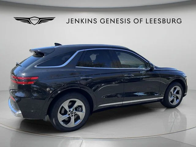 Used 2026 Black Genesis 2.5T Select image 4