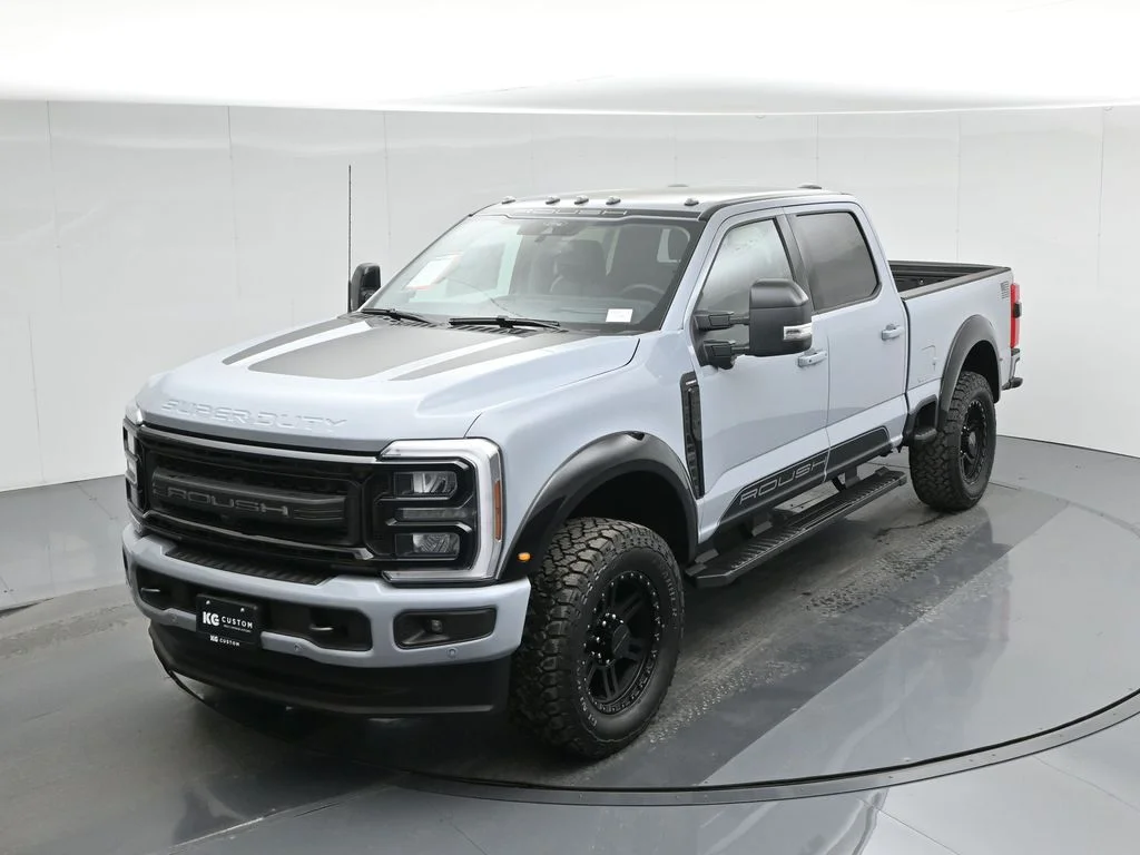 New 2026 Glacier Gray Metallic Tri-Coat Ford Lariat image 40