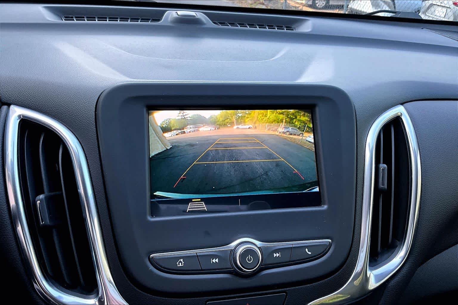 Used 2019 Ivy Metallic Chevrolet LT image 26