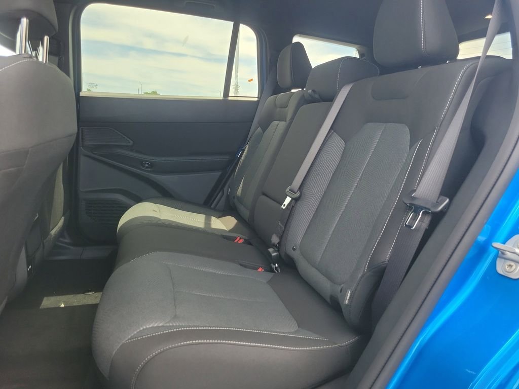 New 2026 Hydro Blue Pearl-Coat Exterior Paint Jeep Laredo image 10