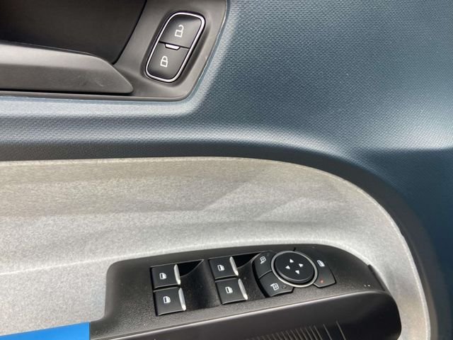 New 2026 Oxford White Ford XLT image 13