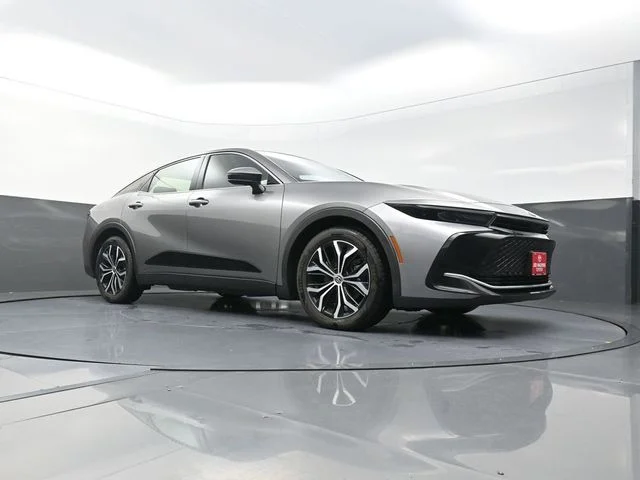 Used 2023  Toyota XLE image 29