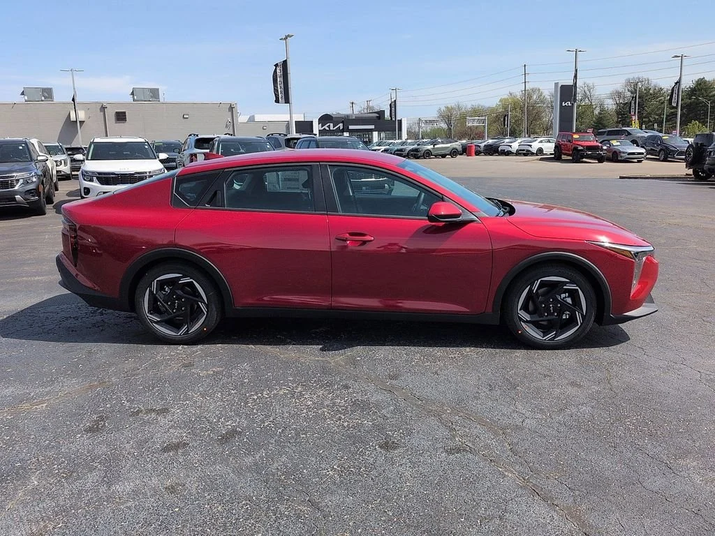 New 2026 Currant Red Kia EX image 2