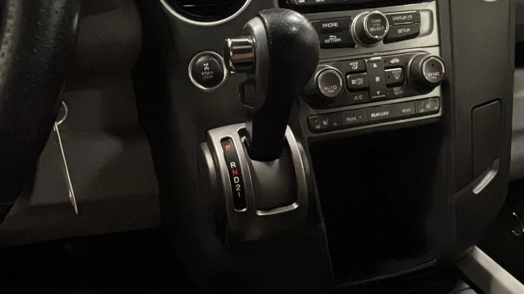 Used 2014 Gray Honda EX-L image 23