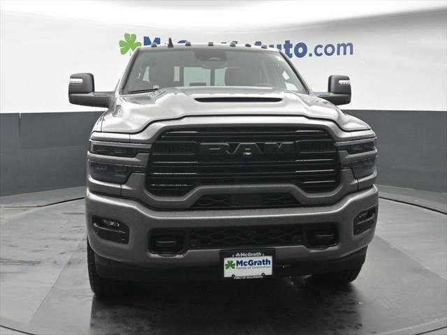 New 2026 Ceramic Gray Clear-Coat Exterior Paint RAM LARAMIE image 5