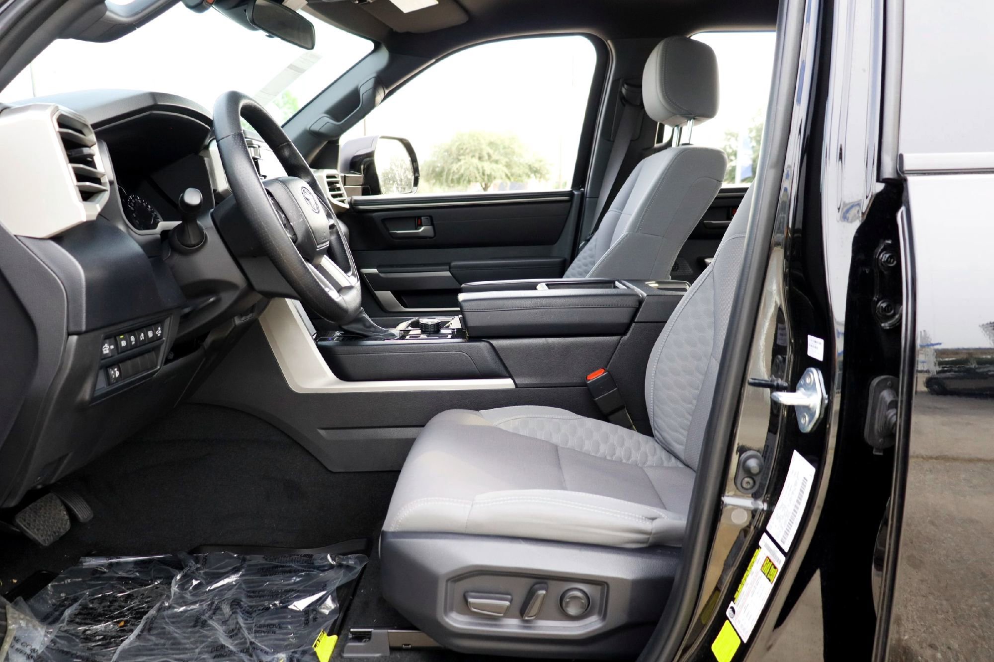 Used 2025 Midnight Black Metallic Toyota SR5 image 9