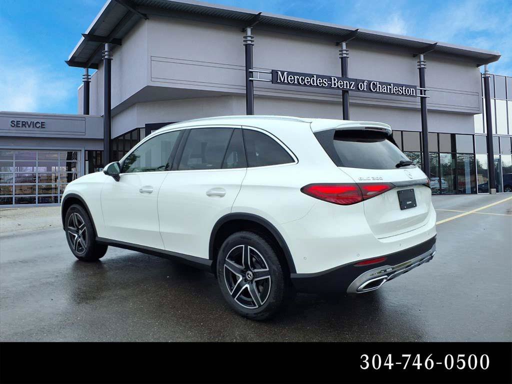 New 2026 Polar White Mercedes-Benz GLC 300 image 5